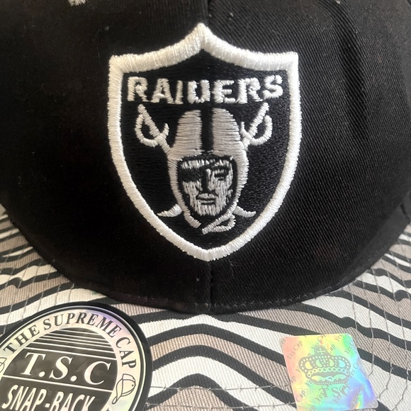 Vintage 90’s Los Angeles Raiders Snapback Hat - Picture 4 of 11